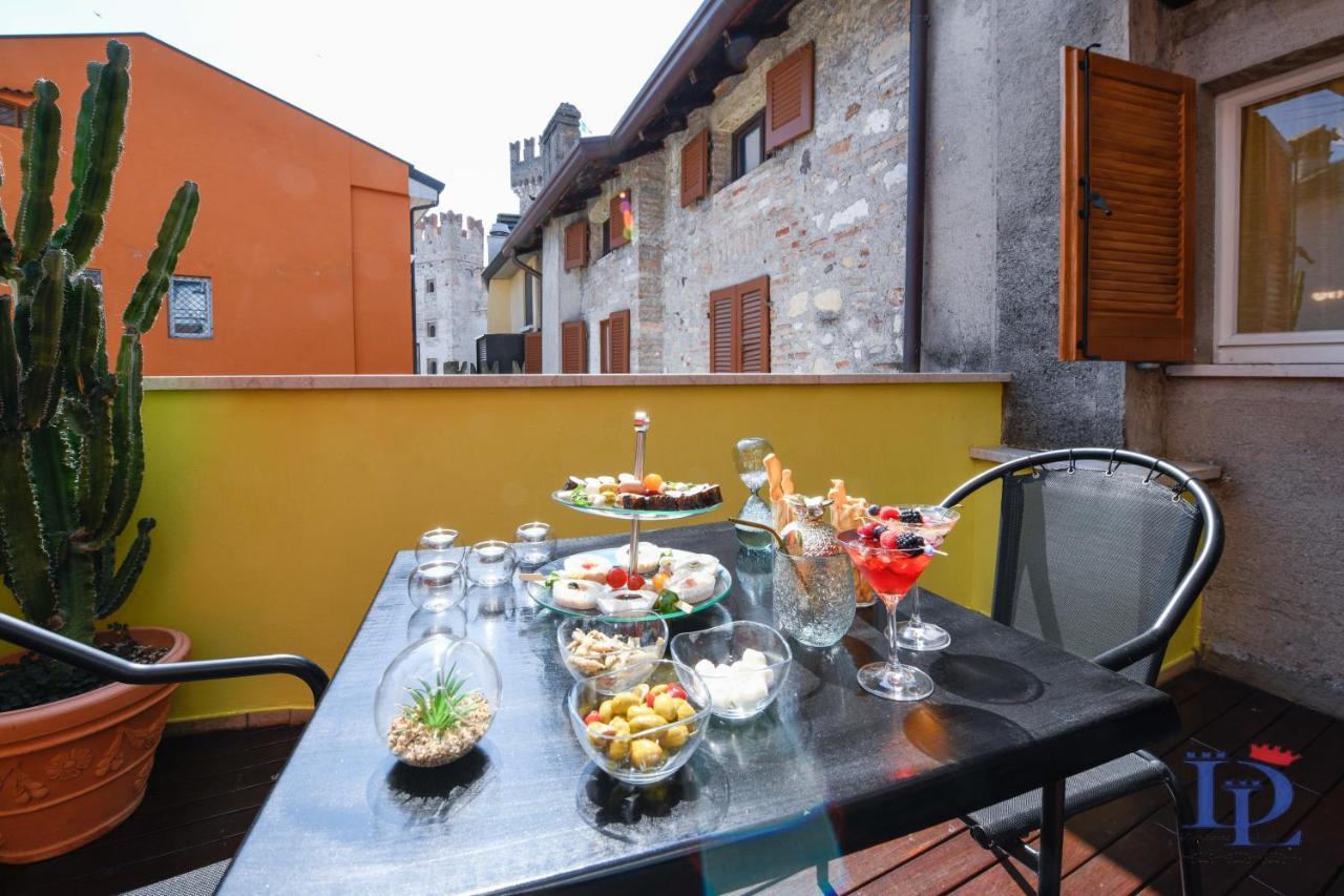 Desenzanoloft Official Partner Marriott Homes & Villas - Queen Of Sirmione Castle View Exterior photo